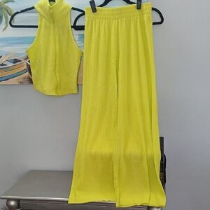 Vibrant Yellow Sleeveless Pantsuit